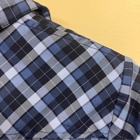 Eddie Bauer quick dry lightweight hiking shirt Sz Sm - Picture 4 of 6
